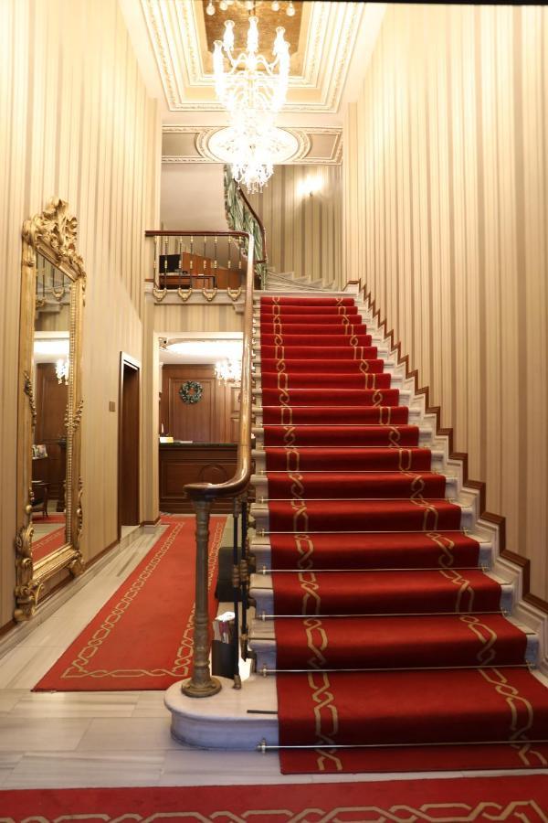 Meserret Palace Hotel - Special Category Istanbul Bagian luar foto