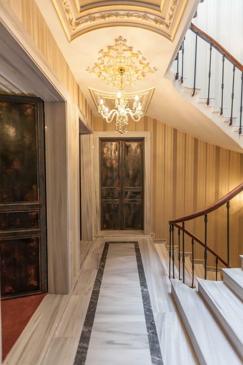 Meserret Palace Hotel - Special Category Istanbul Bagian luar foto
