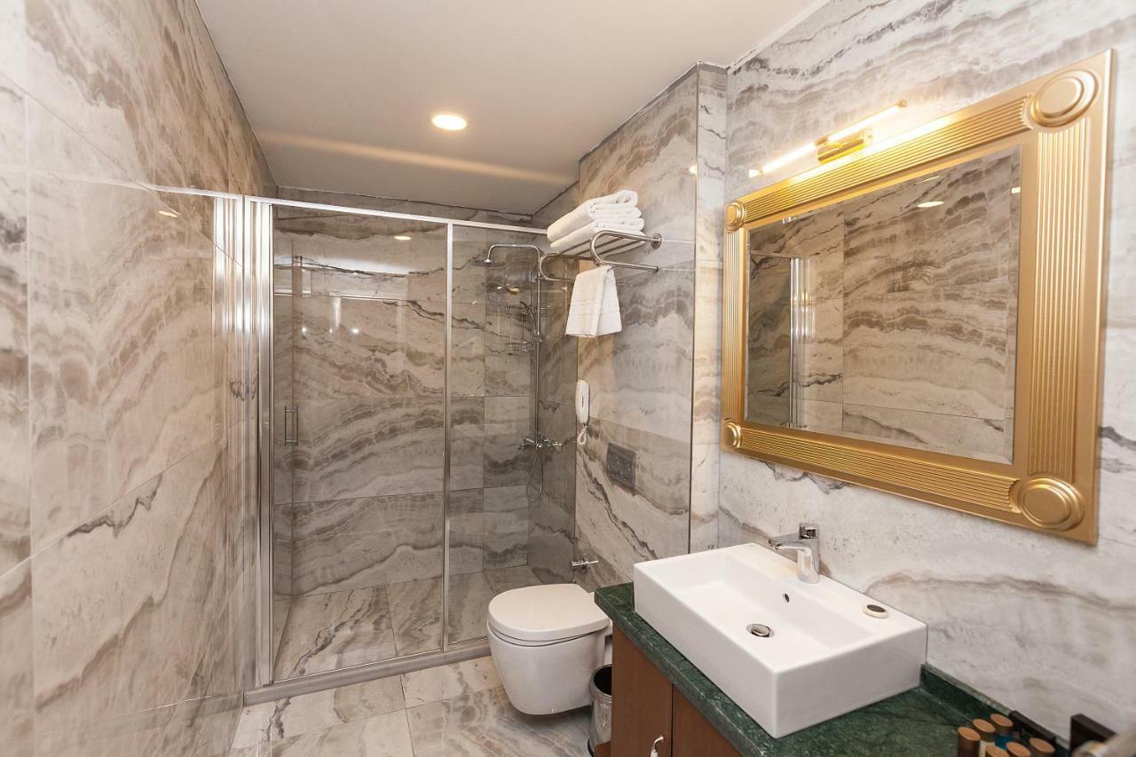 Meserret Palace Hotel - Special Category Istanbul Bagian luar foto